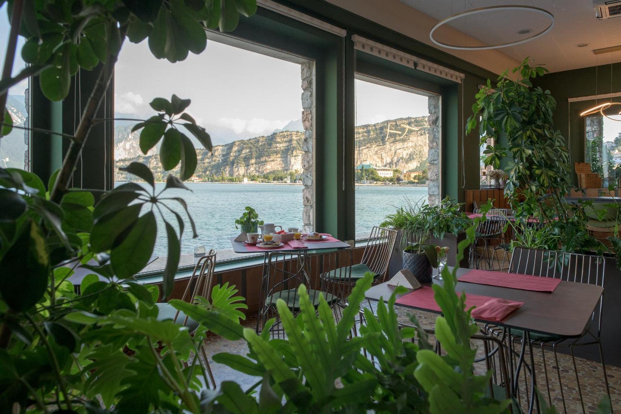 Hotel Paradiso Conca D'Oro Torbole Sul Garda Dış mekan fotoğraf